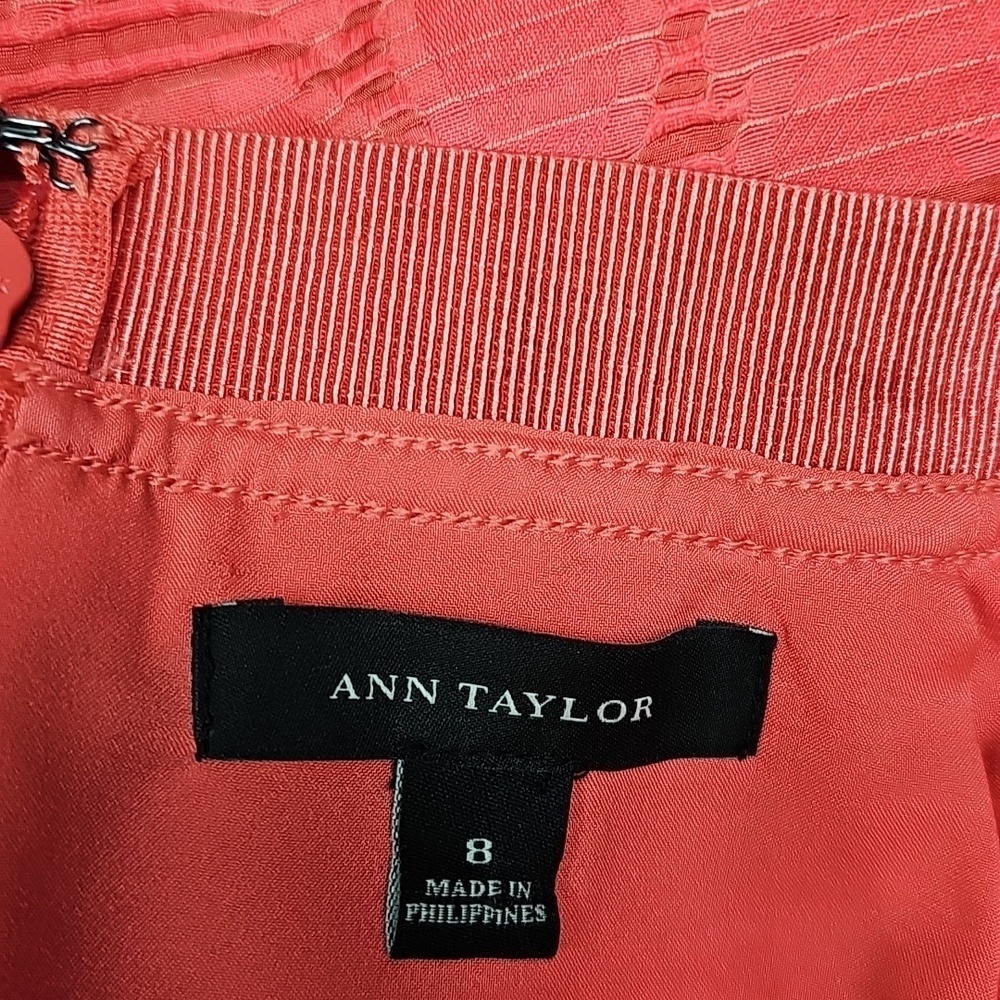 Ann Taylor Coral Fully Lined Skirt - Size 8 - Picture 5 of 7